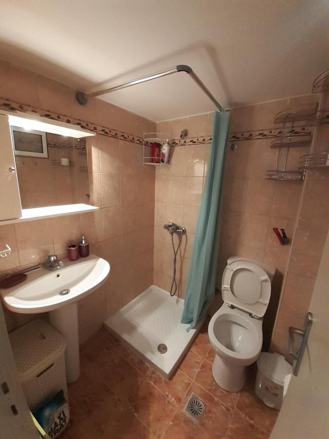 Yellow House Apartment Kalamata Ngoại thất bức ảnh
