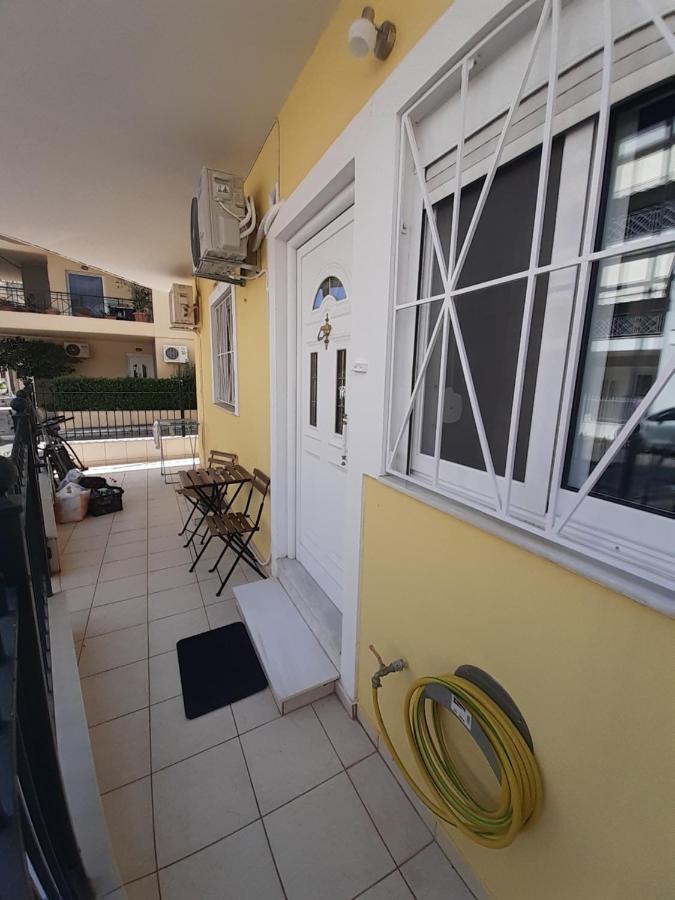 Yellow House Apartment Kalamata Ngoại thất bức ảnh